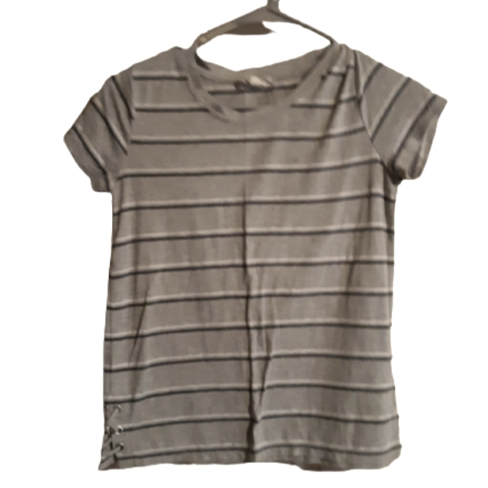 PINK REBUBLIC Short Sleeve Shirt, Gray striped, Size Small